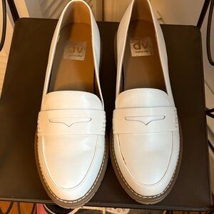 Dolce Vita Women's Cream Loafers